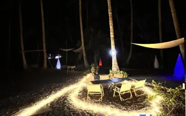 Firefly Coconut Grove B&B