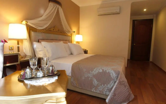 Saint John Hotel - Boutique Class