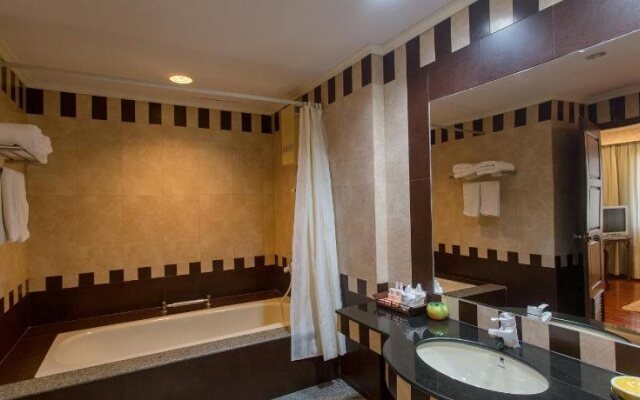 Tangerine Ville Hotel