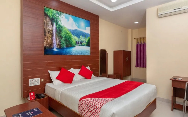 Kumaran Millennium Residency by OYO Rooms