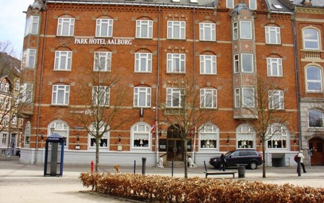 Park Hotel