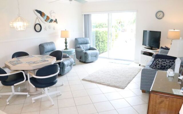 Jamaica Royale - 028 - 1 Br Condo