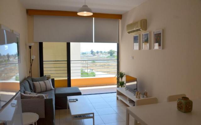 Mirabella Mackenzie 1 Bedroom Flat Sleeps 4