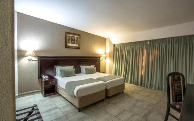 President Hotel & Conference Venue