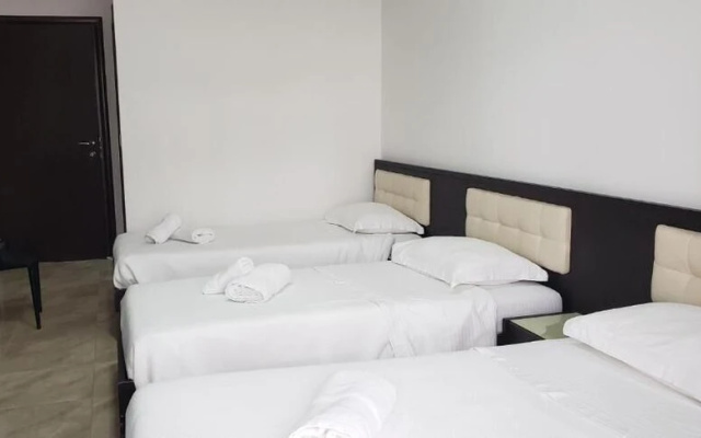 Hotel Pirro