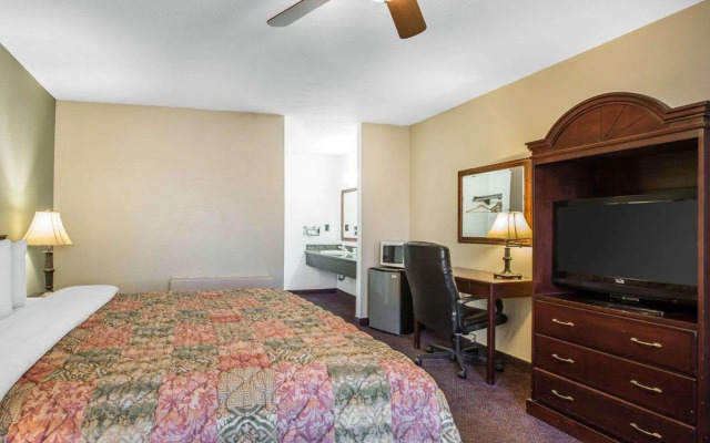 Quality Inn & Suites Cameron Park Shingle Springs