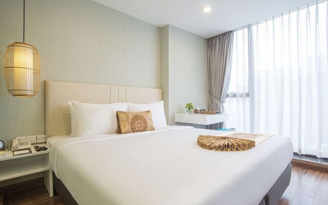 BridgeLakeside Hotel Hanoi