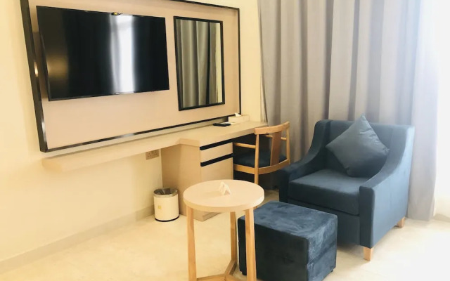 Seasons Hotel Barka