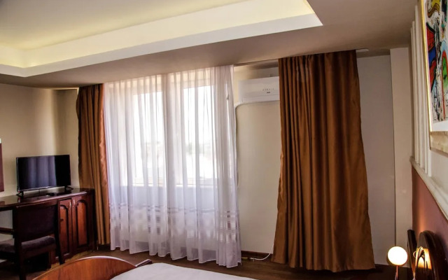 Hotel New Royal