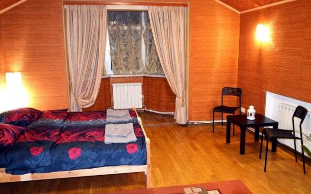 Hostel WOW
