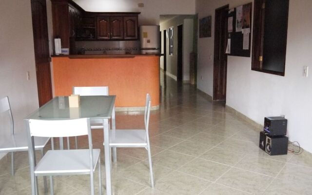 Hostal Naty Luna