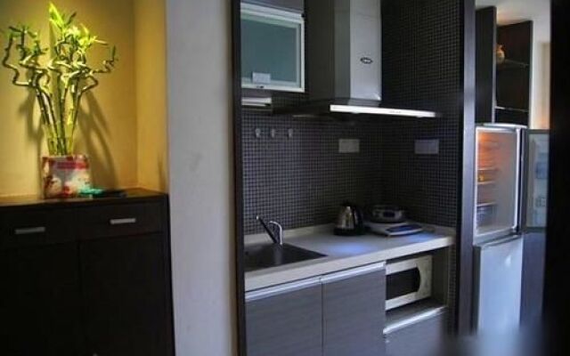 Ai Jinling Serviced Apartment