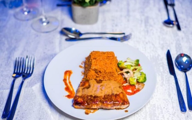 Eros Hotel and Suites Lekki
