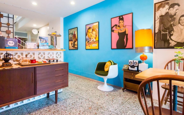Apartment 321