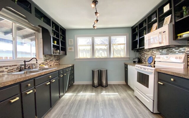 650 W. 10th St Loveland