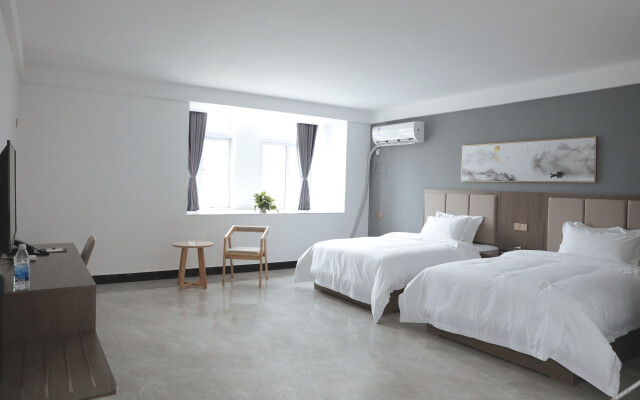 Xianghe Apartment Hotel