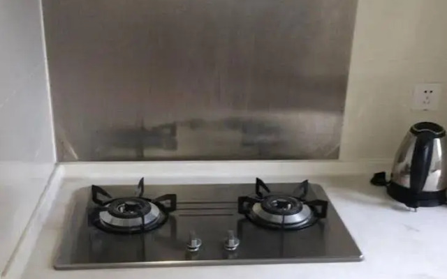 Candy Hotel Apartment