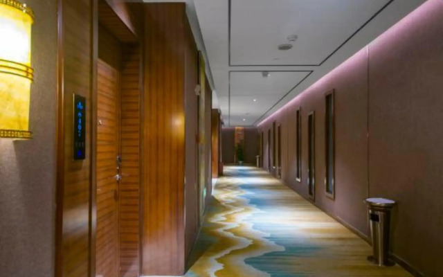 Jinyue Hotel