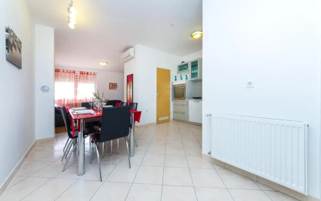 Apartment Petra