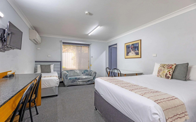 Comfort Inn Shearing Shed