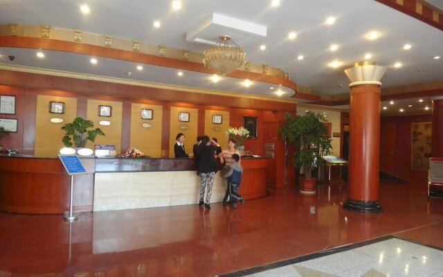 Daguan Kunming Hotel (Daguan Park Branch)