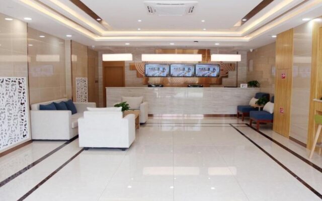 GreenTree Inn Jinan Licheng District Fenghuang Road East High-speed Railway Station