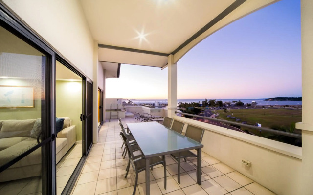 Portside Whitsunday Hotel