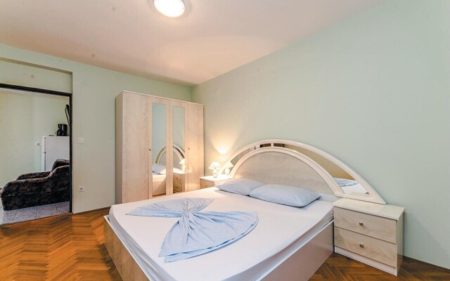 Nice Home in Bosana With Wifi and 2 Bedrooms