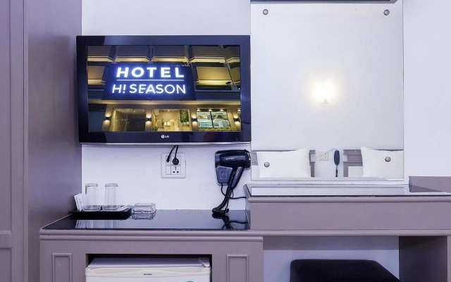 Hi Season Hotel
