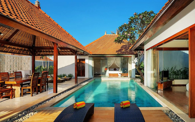 Avery Le Nixsun Villas by Waringin Hospitality
