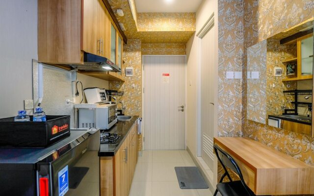 Comfy and Simply Studio Room at Grand Kamala Lagoon Apartment