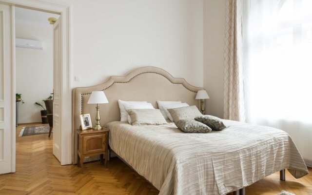 Krakowrentals - Belle Epoque 1 Apartment