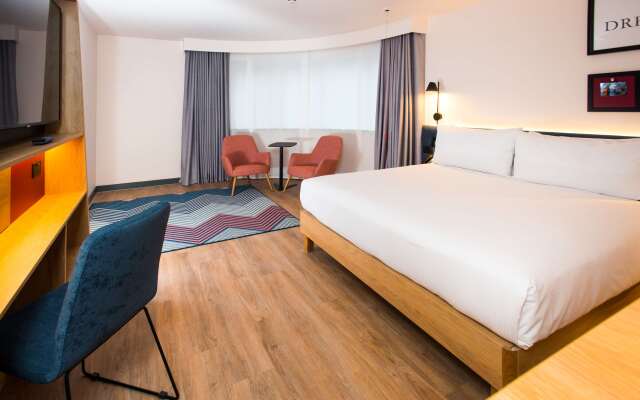 Hampton by Hilton London Park Royal