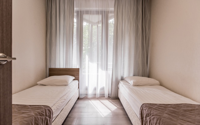 Dinastiya Hotel