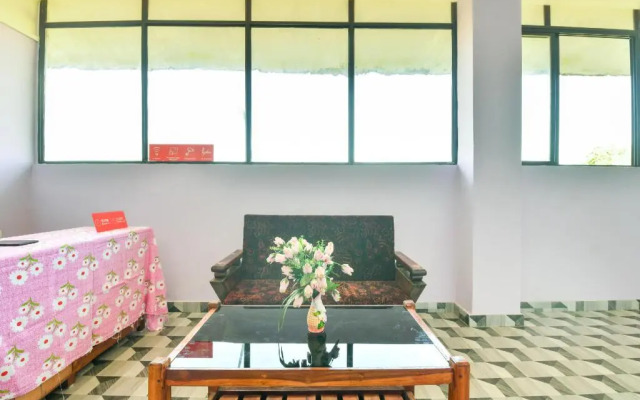 Hotel Drizzle Mount by OYO Rooms