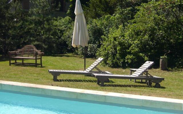 Chateau La Roussille