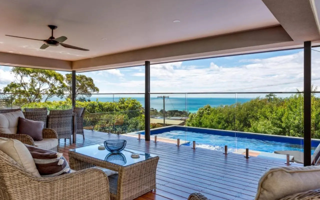 Poolside Getaway Dromana