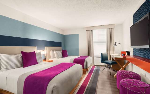 TRYP by Wyndham Isla Verde