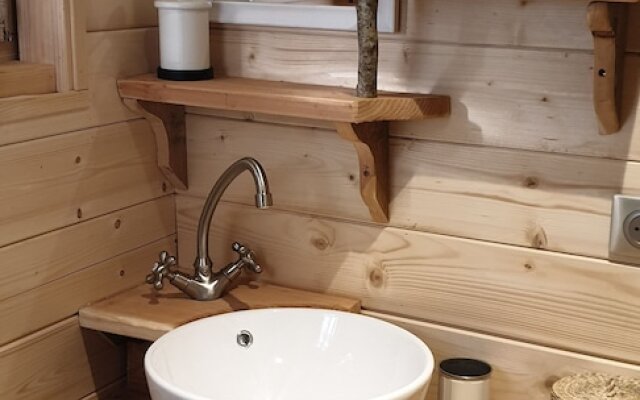 Les Cabanes Enchantées