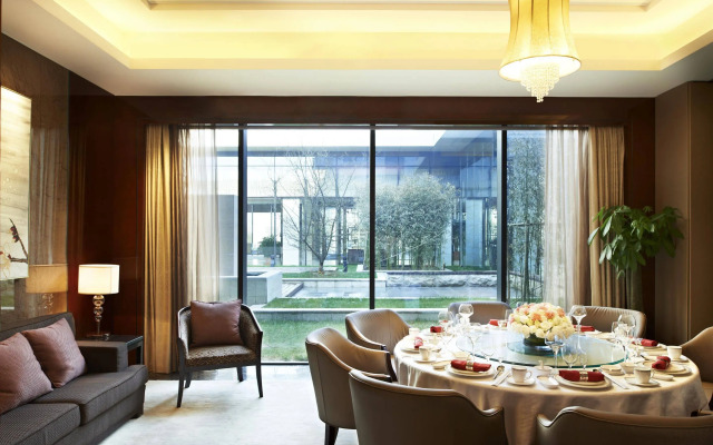 Four Points By Sheraton Langfang, Guan