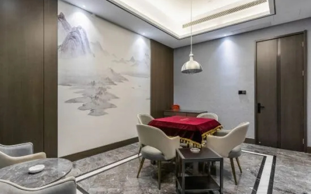 Yangzi International Hotel