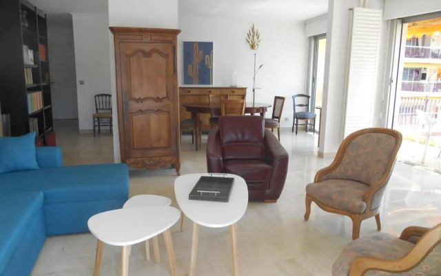 Appartement Le France - Vacances Côte d'Azur