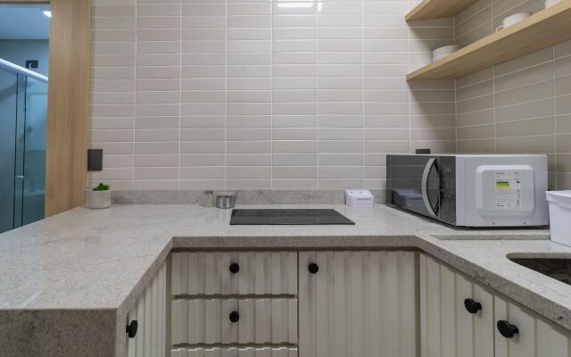 Studio incrível no Centro de Floripa-SC CFA0206