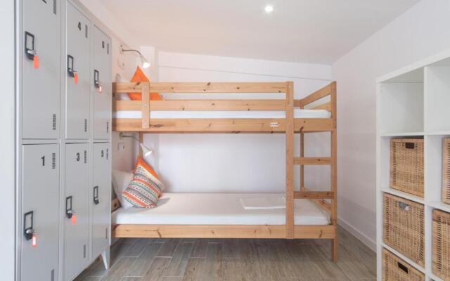 Sunshine Hostel
