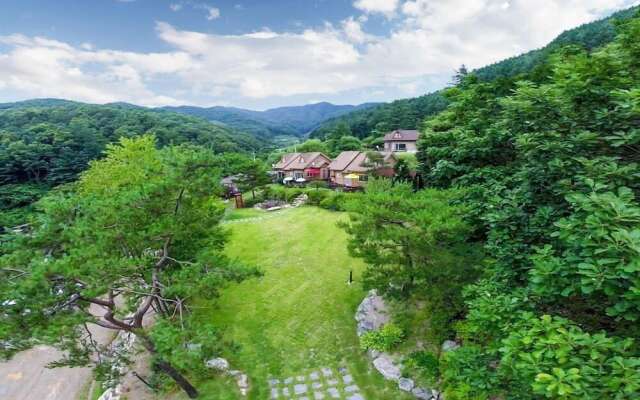 Hongcheon Valley Pension