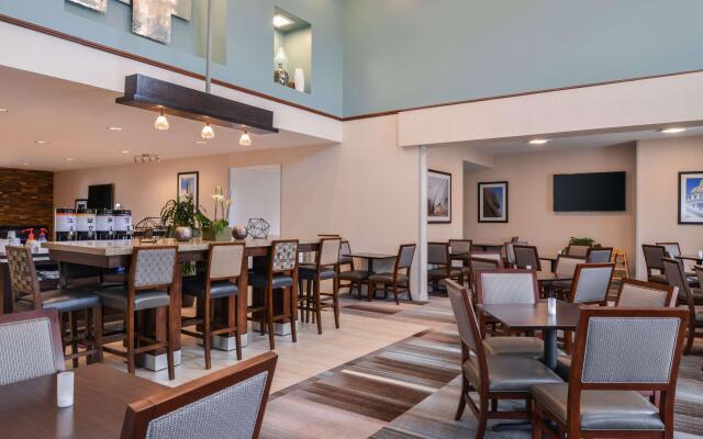 Hampton Inn & Suites Denver-Speer Boulevard