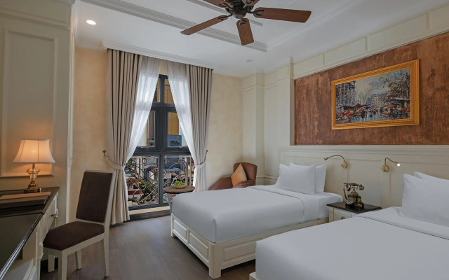 Anik Palace Hotel