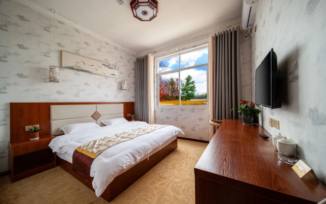 Puhua Hotel
