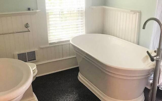 343 Main Street - Four Bedroom House