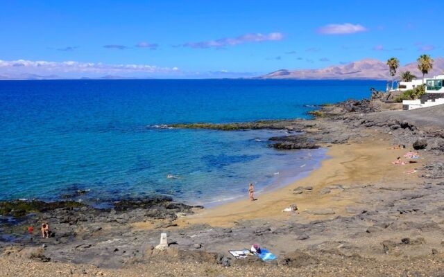 Canaryislandshost l Pool & Relax, close to the Beach